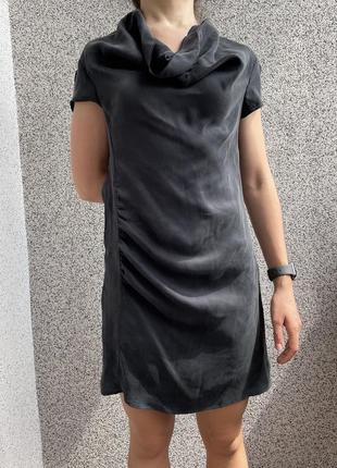 Платье женское черное с сборка со стороны liu jo трендовое, жіноча сукня чорна.