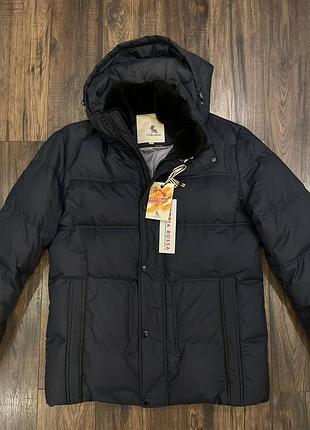 Нова куртка/пуховик