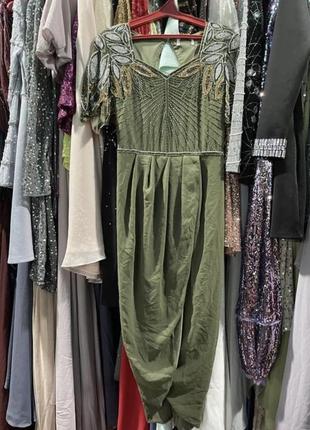 Платье миди цвета хаки с драпировкой спереди и вышивкой из бисера  на плечах virgos lounge p6 фото