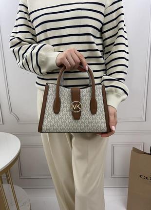 Сумка michael kors gabby small logo satchel оригинал6 фото