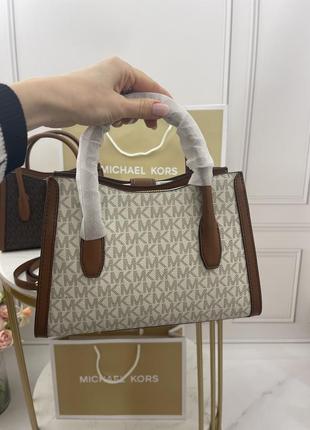 Сумка michael kors gabby small logo satchel оригинал3 фото