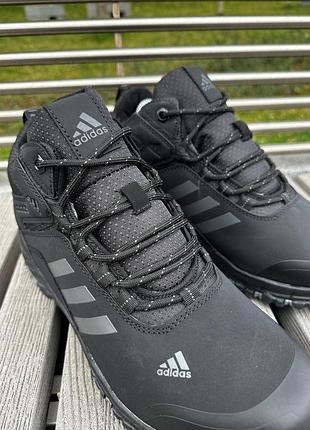 Зимние мужские кроссовки adidas