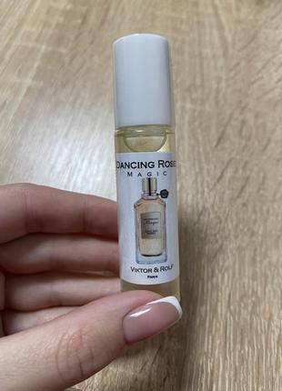 Dancing roses viktor&rolf