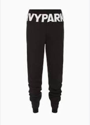Спортивные штаны на флисе от ivy park1 фото