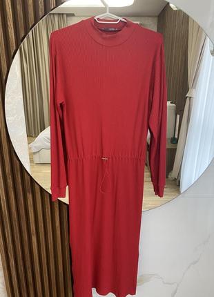 Zara сукня в рубчик
