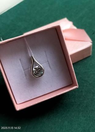 Срібна підвіска крапля