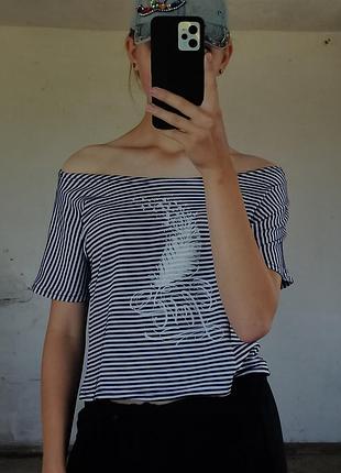 Футболка і шорти