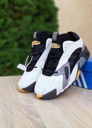 Кроссовки adidas
