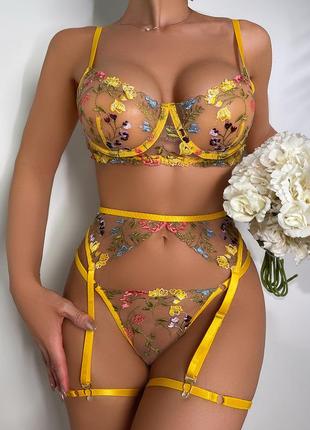 Красивое качественное женское нижнее белье сексуальный кружевный комплект с поясом лиф с косточками желтый3 фото