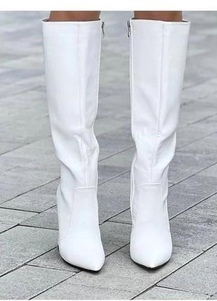 Жіночі білі чоботи3 фото