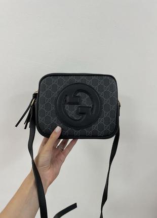 Красива жіноча сумка gucci blondie small  в темному кольорі крута модель під любий стиль бренда гучі8 фото