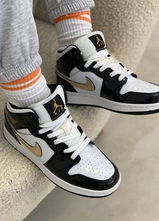 Кроссовки nike air jordan 1