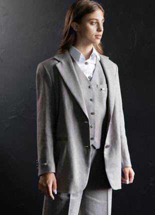 Льняной жакет vil'ni барселона сірий ялинка 56