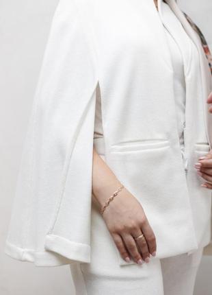 Свитер-кейп шерстяной женский vil'ni марибо молочный 64