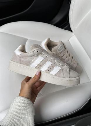 Кросівки жіночі білі / бежеві замшеві adidas campus 00s beige white