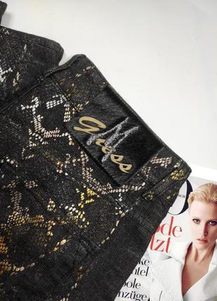 Джинси жіночі чорні в золотий принт прямого крою від бренду guess 446 фото