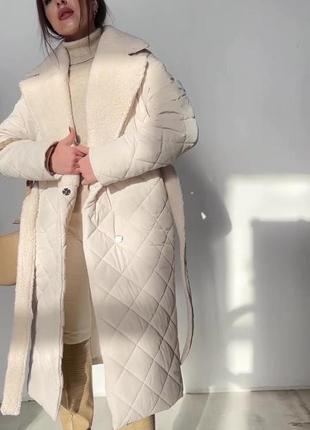 Стеганное пальто с меховым воротником, 110 см , утеплено до -20'с6 фото