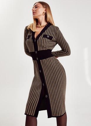 Невероятное платье