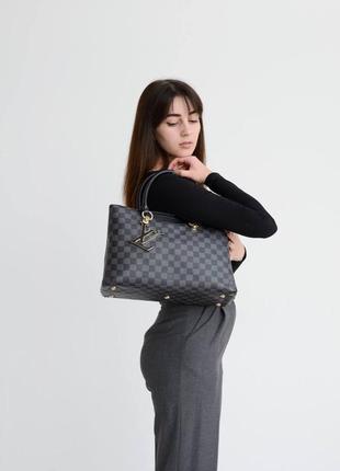 Красивая повседневная сумка louis vuitton   на роботу топ модель луи виттон6 фото