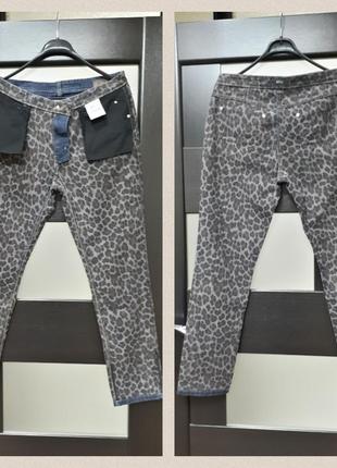 Прямі темно-сині джинси з леопардової виворотом brax8 фото