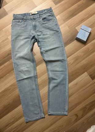 Джинсы levi's &lt;unk&gt; джинсы levi's 512 &lt;unk&gt; человечи джинсы levi's 512 &lt;unk&gt;