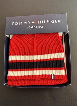 Шапка ,шарф tommy hilfiger