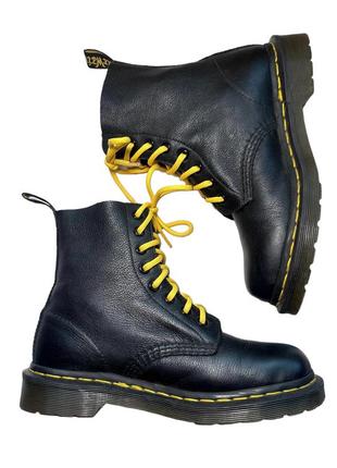 Dr. martens