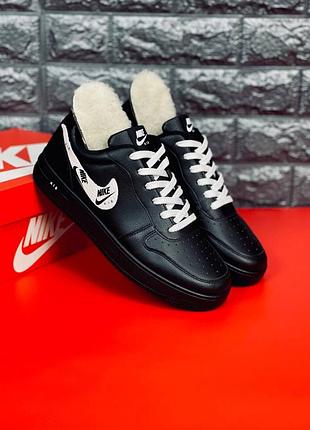 Мужские женские кроссовки nike чёрные зимние на меху  кроссовки найк