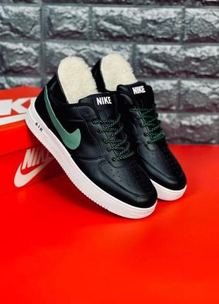 Мужские женские кроссовки release nike чёрные зимние на меху  кроссовки найк