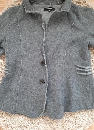 Фирменный женский пиджак5 фото