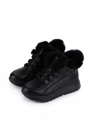 Кроссовки женские зимние натуральная кожа в двух цветах