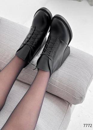 Класичні чорні ботильйони зимові,шкіряні/натуральна шкіра-жіноче взуття на зиму10 фото