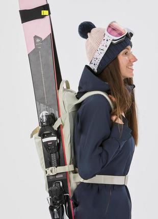 Горнолыжный рюкзак wedze fr 100 23л 50 х 30 х 17см фиксация лыж/сноуборда водонепроницаемый карман белый7 фото