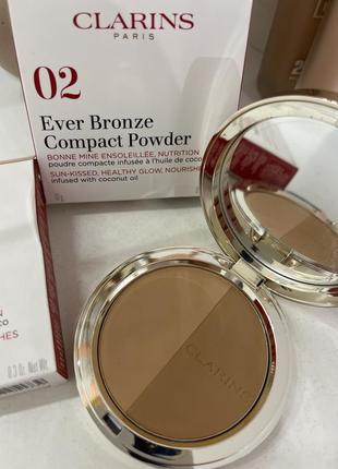 Бронзирующая пудра с эффектом сияния clarins ever bronze compact powder #02 medium 10 г2 фото