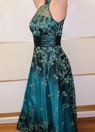 Зелёное платье с вышивкой выпускное вечернее новое2 фото