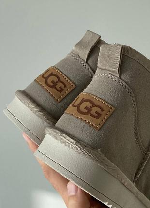 Уггі угги уги угі ugg беж (світла підошва)6 фото