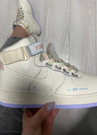 Женские кроссовки nike air force 1 high beige violet2 фото