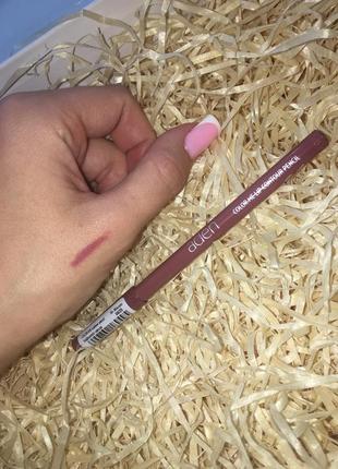 Олівець для губ нюд нюдовий відтінок