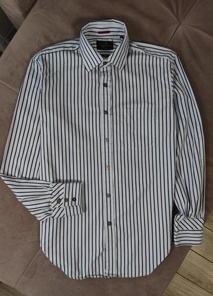 Сорочка в полоску paul smith the british collection
оригінал, зроблено в італії