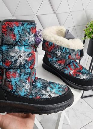 Дутики сапоги зимние на меху на липучке снежинки