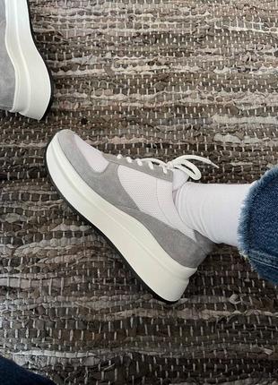 Дуже якісні жіночі кросівки сіро білі від українського виробника 🔥🔥🔥8 фото