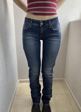 Джинси