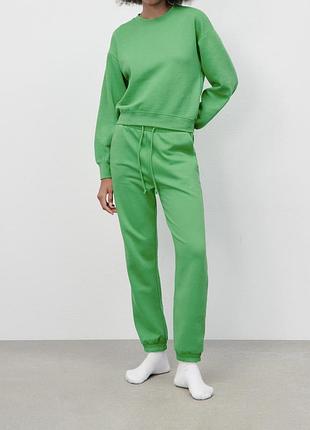 Костюм zara штаны свитшот р.s