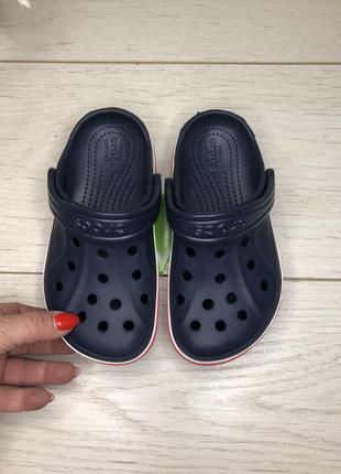 Кроксы детские темно синие crocs kids’ bayaband clog кроксы на мальчика7 фото