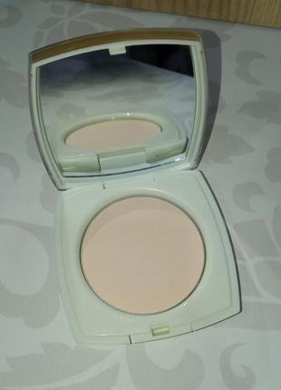 Матирующая пудра avon anew soft beige мягкой бежевый