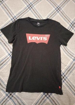 T-shirt levis