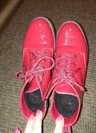 Лаковані ботинки 2