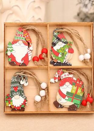 Новорічні дерев'яні іграшки, прикраси на ялинку