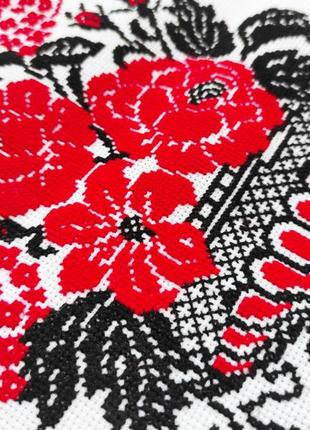 Рушники весільні, ручна вишивка.