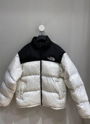 Зимние куртки унисекс the north face 700 white3 фото